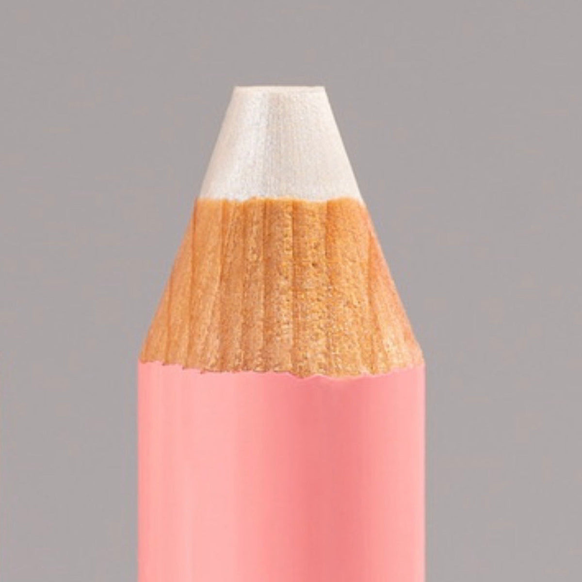 Highlighter pencil illuminate with radiant finish 